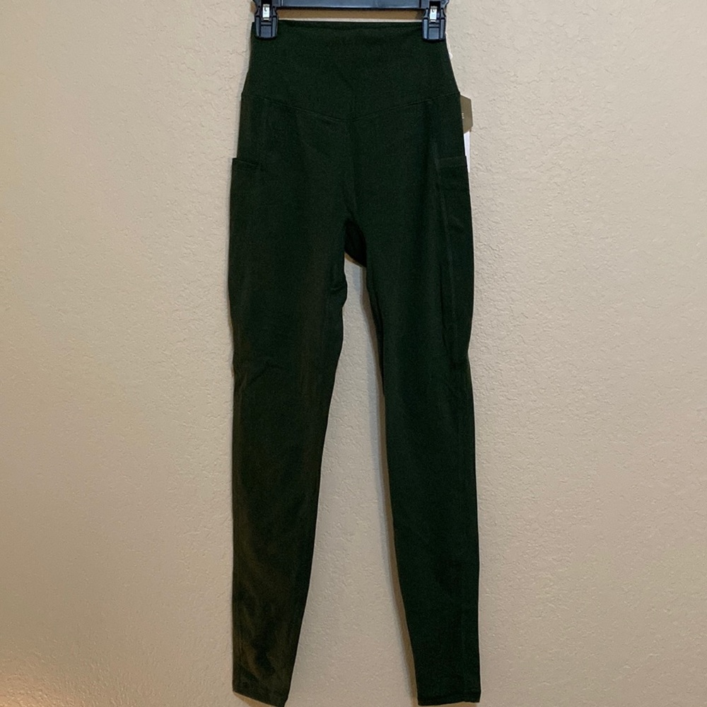 Buff bunny green leggings size xs